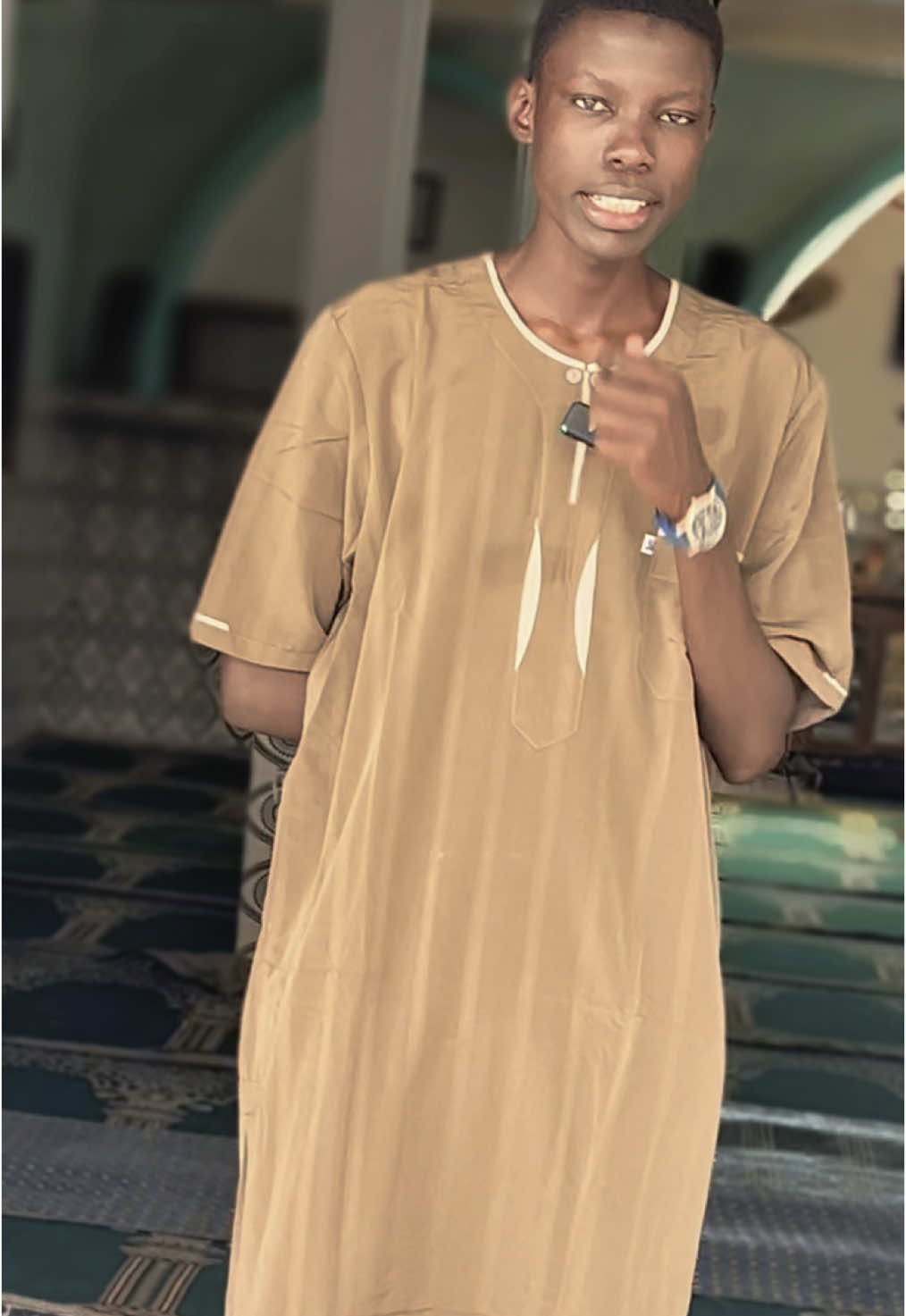 A post by @abdoulwahabdieye on TikTok caption: Mansha Allah yex niakku ❤️❤️🤍 #viral_video #abdoul_wahab221 #pourtoi #senegalaise_tik_tok 