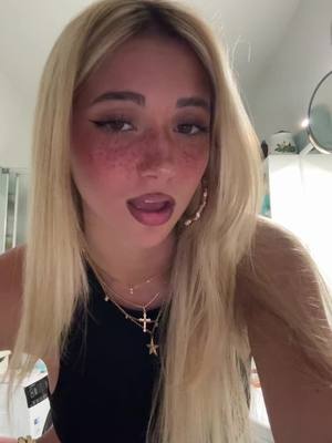 A post by @iriss.vallaranii on TikTok