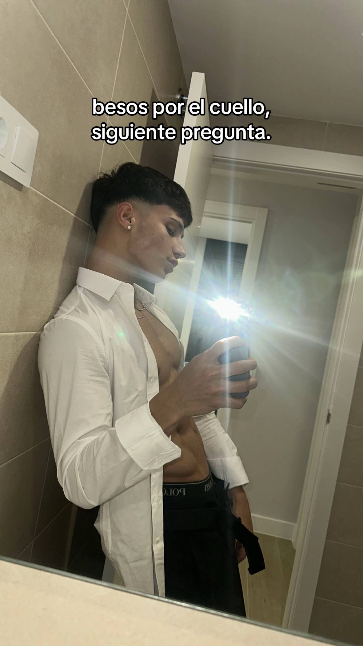 A post by @mllanoss_ on TikTok caption: 🫦