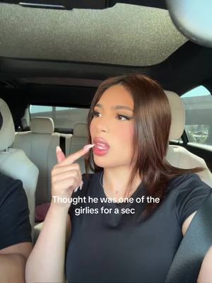 A post by @alyzzahh on TikTok caption: 😂😂