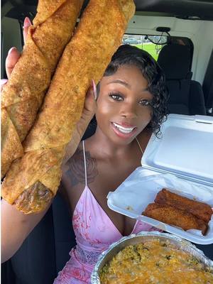 A post by @orianaasmr on TikTok caption: First time trying Tastee Rolls in Bellwood . Thank you @Shanikky for putting me on 🤤 #tasteerolls #eggrolls #mukbang #huge #food#foodie #eating #eatingshow #fy #combo #firsttime #chicago #foodreview 