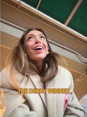 A post by @tabithaswatosh on TikTok caption: such an insane 2 minutes 🐎 @kentuckyderby 