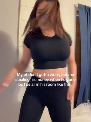 A post by @alyzzahh on TikTok caption: 🙂‍↕️