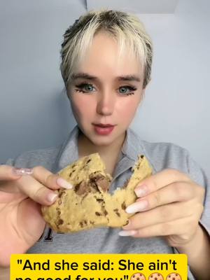 A post by @indiskovar3.0 on TikTok caption: Amo mi cheat meal 🍪 la mejor forma de romper la dieta 😍