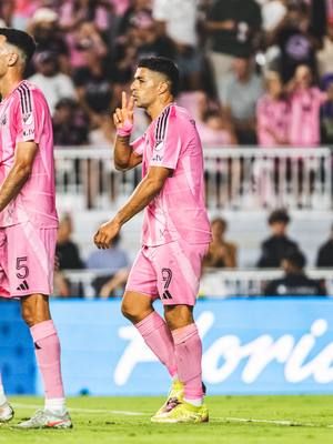 A post by @intermiamicf on TikTok caption: El Pistolero con el tercero 🔫🔥 #MLS #InterMiamiCF #Futbol #LuisSuarez