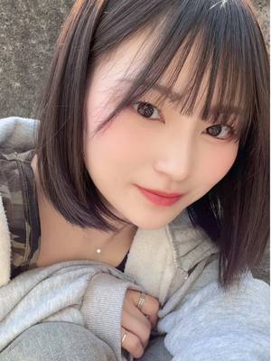 A post by @usa_usa0427 on TikTok caption: びっくり好評だったのでまた声出し！声も好き…？ GWのご予定は？💭