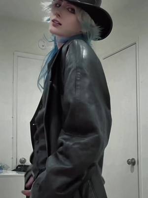 A post by @goldenraetio on TikTok caption: as promised... the dance i learned on live #michaelkaiser #bluelock #fypシ 