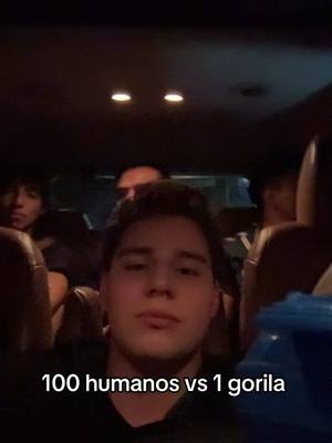 A post by @axelmguerra on TikTok caption: Yo voto por 1 gorila  #gymtok #fitness #fyp #gym #fitnessmotivation #aesthetic 
