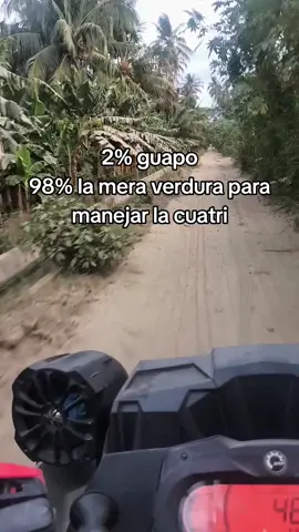 A post by @eduardo_esquivel7 on TikTok caption: Nomás lo que es #fyp #canam #rutassierracostamichoacán #ruta #humor 
