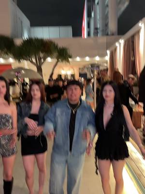A post by @benjychavez15 on TikTok caption: We back again 🤭 #benjychavez #evelynortiz #wendyortiz #marysboutique 