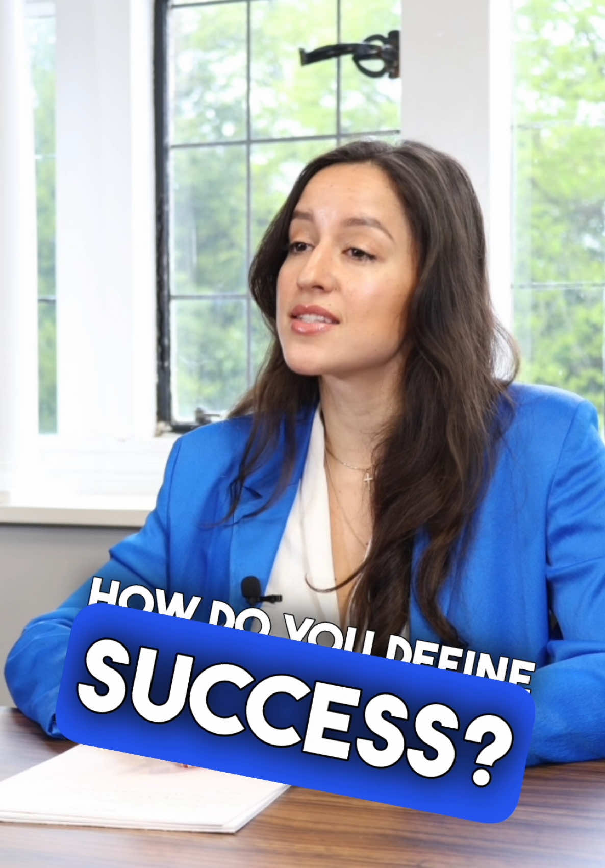 A post by @careervidz on TikTok caption: How to answer the interview question: how do you define success? Use this brilliant example answer to impress at your next job interview! #interviewtips #interviewquestions #jobinterviewtips #interviewskills #jobinterviewquestions #richardmcmunn #careervidz 
