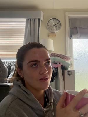 A post by @alexandraxbx1 on TikTok caption: Happy Sunday. Love me some Duffy #syrupandhoneyduffy #singing #happysundayeveryone #sunday #acousticcovers #acousticsinging #VoiceEffects 