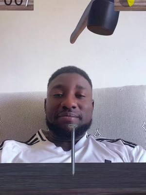 A post by @papa_el_maks on TikTok caption: #senegalaise_tik_tok🇸🇳pourtoichallen #españa🇪🇸 #