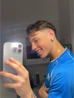 A post by @domenicoespositooo_ on TikTok caption: 🇪🇸🇪🇸🇪🇸