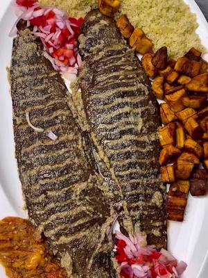 A post by @ndockbidi_food on TikTok caption: Marinade Djanssang - 1 gros oignon (comme le tête des gars chiches)  - 15 gousses d’ail (petites comme les fesses des filles infidèles)  - 15 graines de Djanssang (Akpi en 🇨🇮) - Le meilleur poivre blanc au monde (de penja 🇨🇲) - Mix spécial de différentes d'épices (un comme vous les filles vous mélangez souvent 8 gars pour être satisfaites) - Bonne marinade verte ou basilic frais  Mixer et faites cuire à feu doux, assaisonner avec du sel ou bouillon culinaire.  Votre marinade est prête. Bien sexy comme moi, quand j’étais gros comme le gar pachyderme actuel de mon ex. #camerountiktok🇨🇲 #nigeriantiktok🇳🇬 #cotedivoire🇨🇮 #ndockbidi #CapCut 