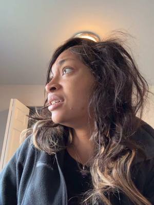 A post by @bigekane on TikTok caption: HELPP QUEENS GOODMORNING
