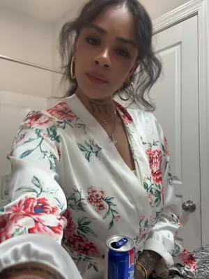 A post by @leahkenyon5 on TikTok caption: Why do moms hate their daughters? 😡 that video of Megan gower really mad me sad