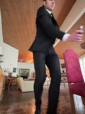 A post by @jeremyfragrance on TikTok caption: BEST Fragrances at www.FRAGRANCE.one #jeremyfragrance 