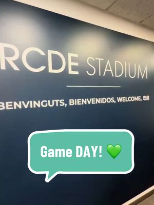 A post by @realbetisbalompie on TikTok caption: Game DAY 😎 #Betis #EspanyolRealBetis #DeportesEnTikTok #tiktokfootballacademy 
