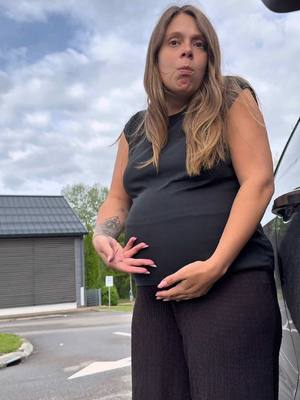 A post by @nicocaponecomedy on TikTok caption: 🤣🤣🤣🤣