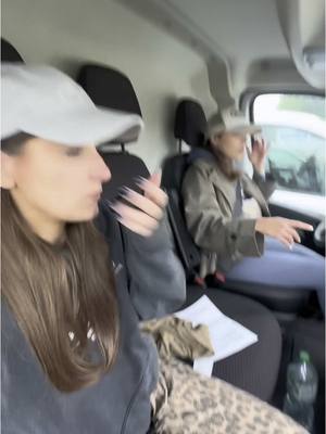 A post by @apolline_guer on TikTok caption: 2eme round @LucieGrmz 🚛