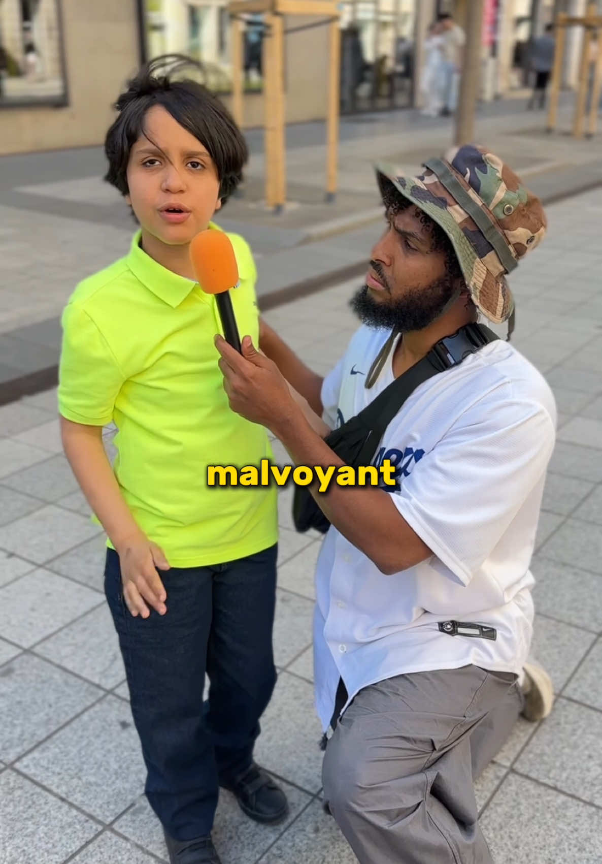 A post by @sahaelito on TikTok caption: 🧬 Le petit Imrane est atteint d’une maladie génétique rare liée au gène CLN3. Aujourd’hui, il n’existe aucun traitement… mais un jour, peut-être, si des chercheurs s’y intéressent. 🙏 Aidez-nous à faire du bruit. Partagez un max, chaque vue compte pour attirer l’attention sur cette maladie oubliée. @EADELE-Une Lumière pour Imrane  #argent #defi #sahaelito #lyon #popular #fyp #medecins #chercheurs #maladie #malvoyant #C#CLN3MaladieRare