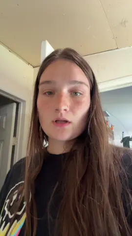 A post by @ on TikTok caption: clean laundry clean ingredients 