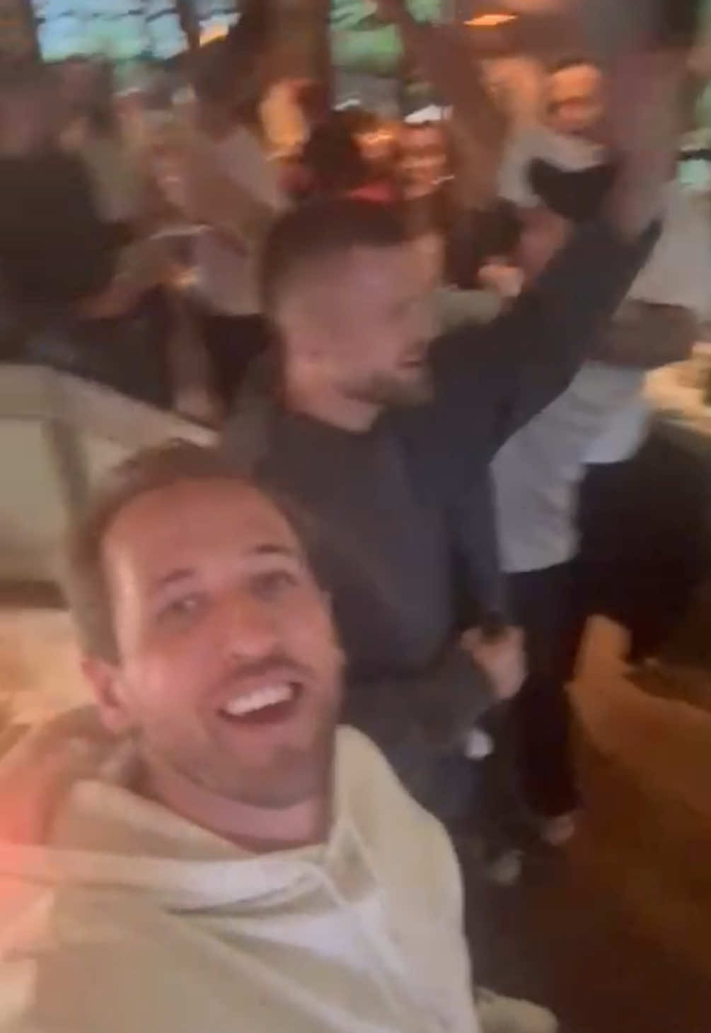 A post by @harrykane on TikTok caption: CHAMPIONS! 🔴⚪️🏆