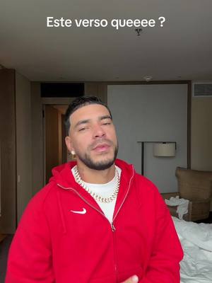 A post by @elcantantedelghetto on TikTok caption: Este remix no va a salir pero siempre que el Awoo le canta a las babyssss ustedesssss saben 🥵😈