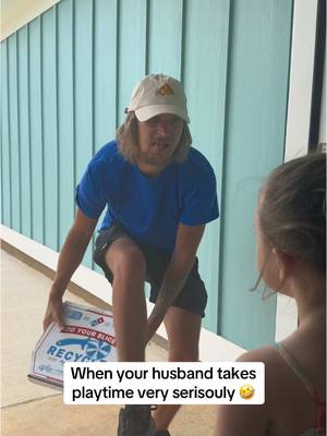 A post by @thehannahbrie on TikTok caption: Him eating the pizza as he drives up🤣🤣 #foryou #fyp #fypシ゚viral #viral #foryourpage #xyzbca #comedy #funny #husbands #girldad #fypage 