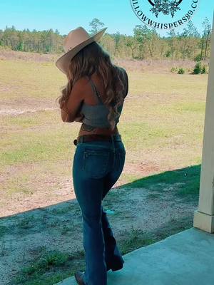 A post by @texas_willow_fans on TikTok caption: #fyp #country #foryou #countrygirl 