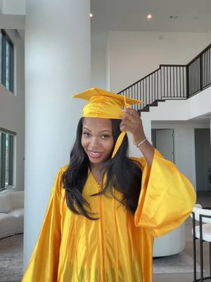 A post by @sierraxliyah on TikTok caption: Taking my job as a teacher very seriously #fyp #foru #grad #graduation #trading #stocks #options #optionstrading 