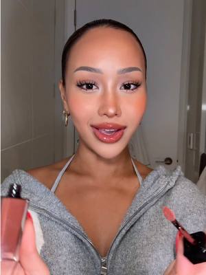 A post by @taontm on TikTok caption: 🤔 #douyin #makeup 