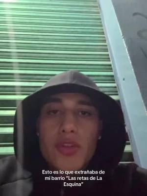 A post by @elmalibaby on TikTok caption: De a chesco???? #elmalilla #futbol #retas #chakalon #barril #contenido #nuevoartista #malilla 