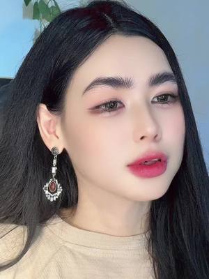 A post by @yooneaindrasoe30 on TikTok caption: အဟာဟာဟာဟာ😁#pppppppppppppppp #fyp #viral #foryou #မြင်ပါများပီးချစ်ကျွမ်းဝင်အောင်လို့🥰🤭 