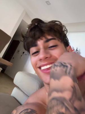 A post by @mattiagallettini on TikTok caption: la la la