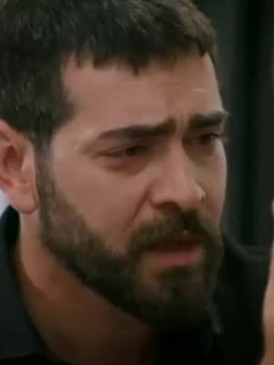 A post by @x.tacsiz_krall on TikTok caption: #kançiçeklerisolmaz #kançiçekleri #barankarabey #dilankarabey #barışbaktaş #yağmuryüksel #yağbar #dilbar #keşfeteyiz #keşfetbeniöneçıkar #keşfettttt #keşfetduası #keşfetküsmüyüz #yetoooootuttttartıkkkkkkktutttttttttttt #keşfetaçılartıkkkkkkk😡 #emekvar #keşfet #keşfetaçılartık #tutartıkkkk #beniöneçıkart 