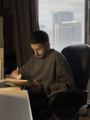 A post by @lefilsdubled1 on TikTok caption: My ROUTINE after WORK 💻🥘🇨🇦📊