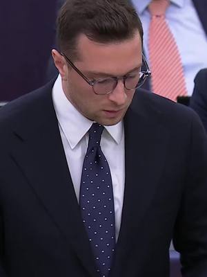 A post by @jordanbardella on TikTok caption: Que le pape François repose en paix.