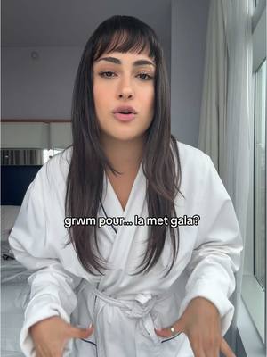 A post by @samiabiche on TikTok caption: aidez-moi choisir mon look !