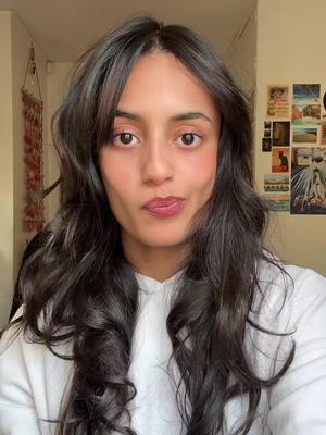 A post by @sabrinabahsoon on TikTok caption: I’m about to crash out XD #tubegirl 