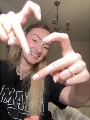 A post by @marie.akashaa on TikTok caption: Produits offerts* petite full face naturel 🤓 @NYX COSMETICS FRANCE 