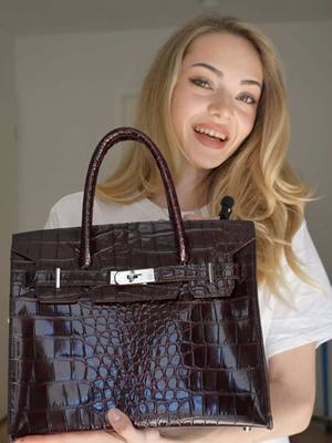 A post by @unlabeled_ on TikTok caption: Yup ihr habt richtig gehört, ich tus nochmal 😔😔 #birkin #nähen #DIY #fashion #selfmade #upcycling #fy 
