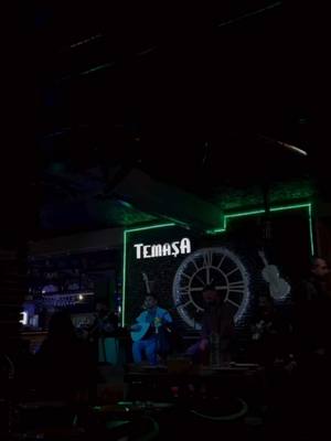 A post by @mehmet__huseyin on TikTok caption: Rojek’a xweş li Amed’a rengin Strana me ya bi navê ‘ Kevokê ‘ ez diyarî hemû dost û gohdarvan yên xwe dikîm rez û sîlav🌹 #kevoke #amed #merdin #qoser #rojava #mehmethüseyin #midyat #kızıltepe #kurd #rojava_rojhlat_bakor_başor 