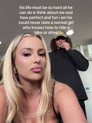 A post by @tanamongeaulol on TikTok caption: poor thing
