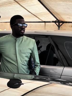 A post by @bambaniass_officiel on TikTok caption: #ousmanesonko #tiktokusa #tiktokjapan #tiktokindia #mackysall #CapCut #toubacakanam #serignetouba #touba #toubacakanam #serignetouba #touba @yayoufatima @Lamigniou darou 