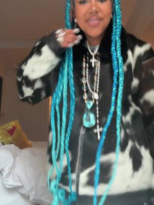 A post by @kimandnorth on TikTok caption: 💙
