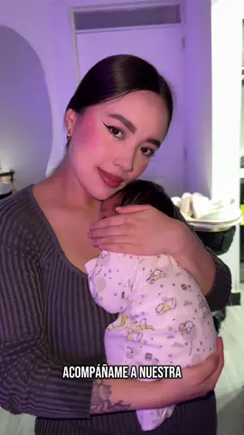 A post by @nicolebernaal on TikTok caption: ASÍ ES LA RUTINA DE NOCHE DE MI BEBÉ 🩷😍👶🏻 #parati 