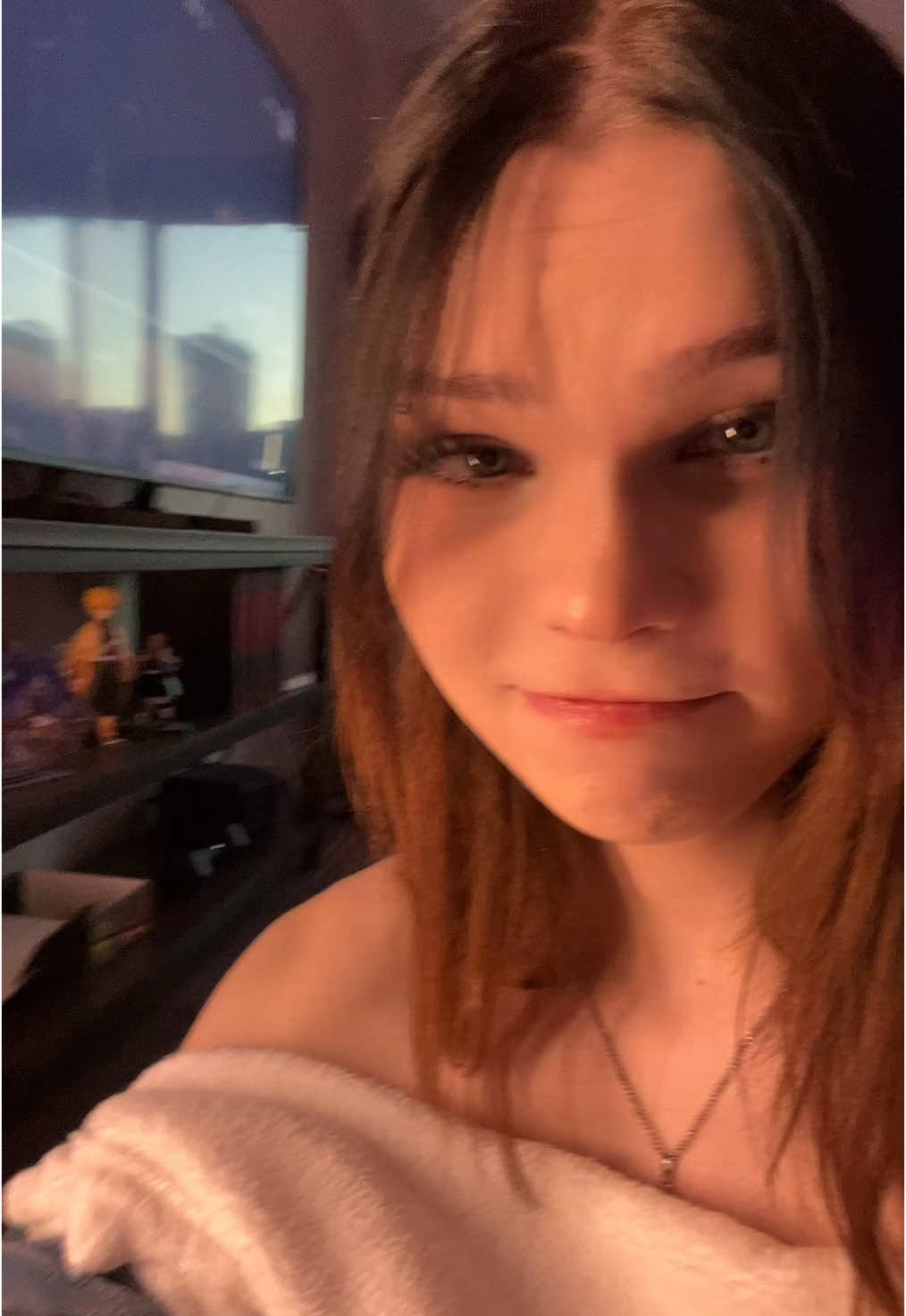 A post by @comf.ycakes on TikTok caption: Don’t ask me how I found this out #fyp 