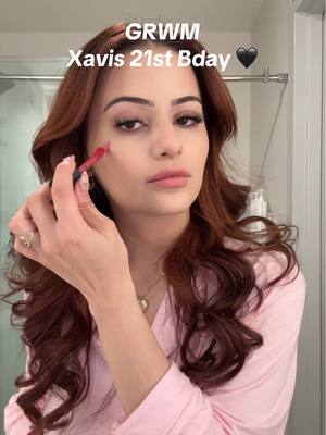 A post by @evelynomadera on TikTok caption: GRWM Xavis 21st Bday ✨🖤 #evelynortiz #xavi 